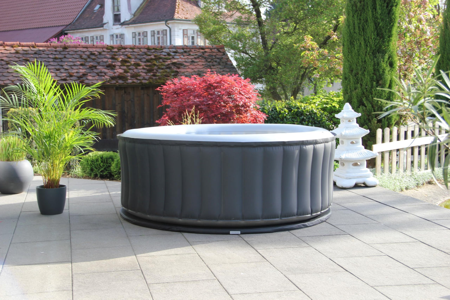 Premium PRO Design Energiespar Whirlpool Unterlage (4cm Dicke) - Thermoisolierung & Kälteschutz - Effiziente Isoliermatte für aufblasbare Whirlpools & Pools bis 270cm (Carbon Black, 60cm x 40cm)