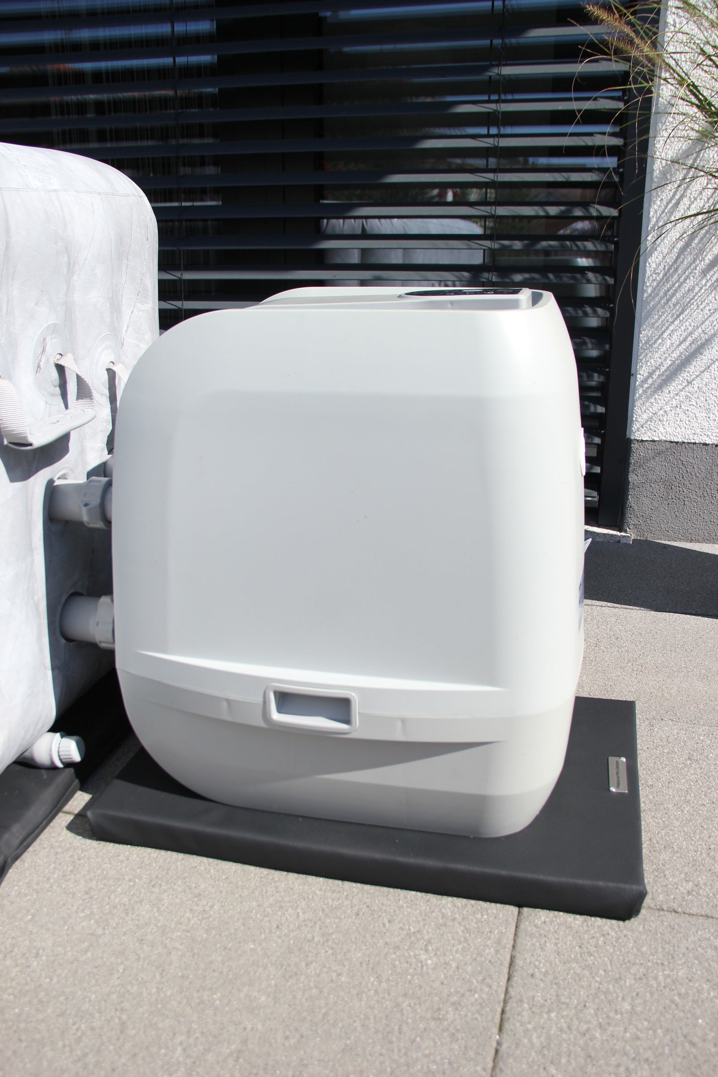 Unterlage für Pumpeneinheit Carbon Black 60cm x 40cm