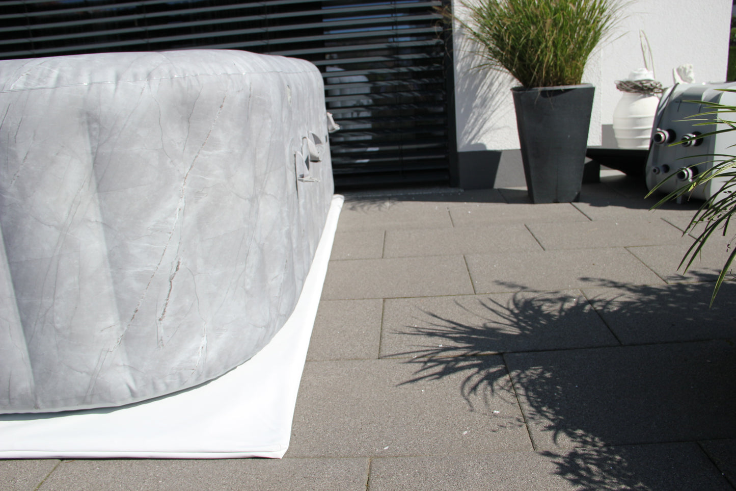 Energiesparende Whirlpool Unterlage Shining White 230cm x 230cm