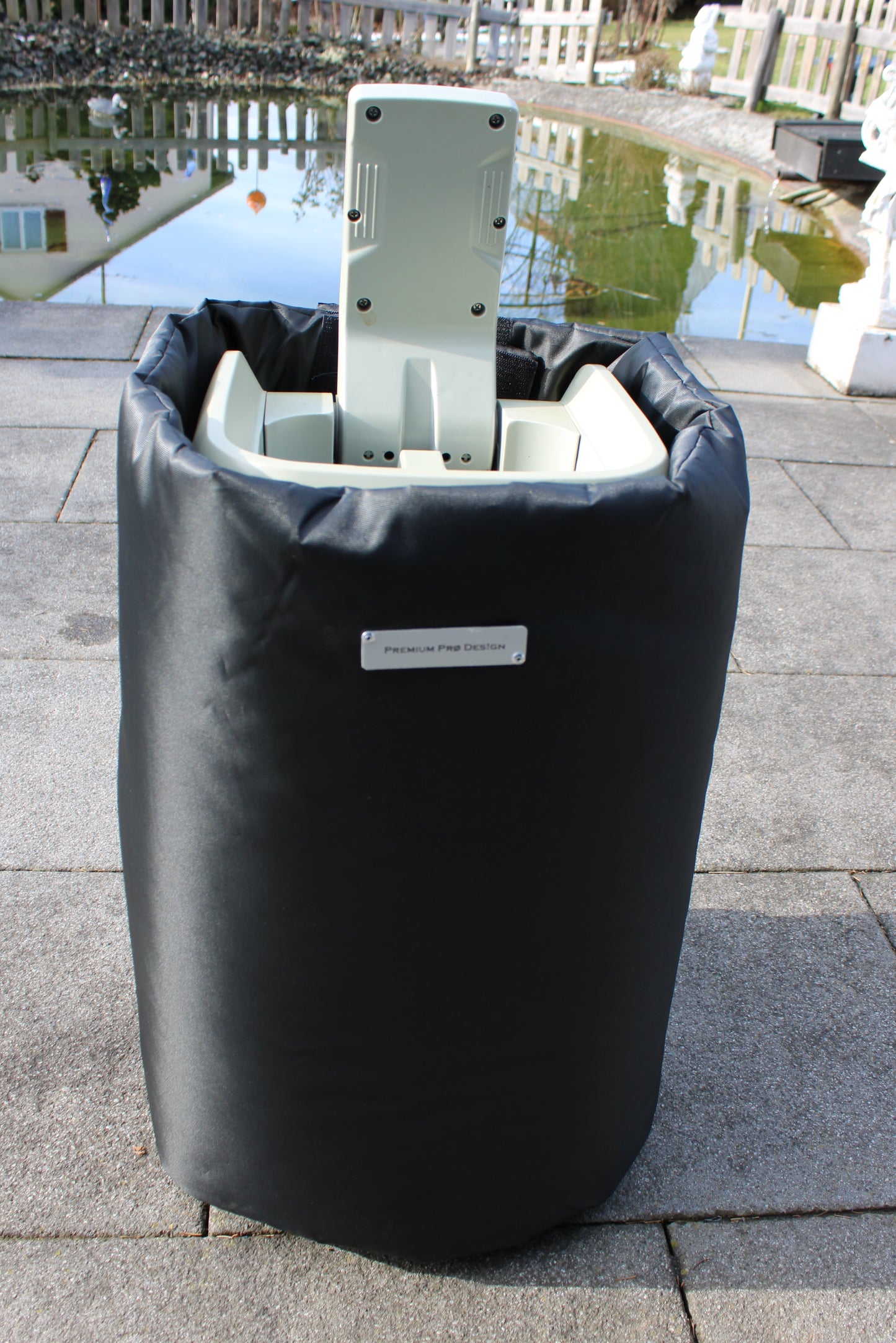 PREMIUM PRØ DES!GN PUMP WALL Thermoseitenwand 136cm Airjet