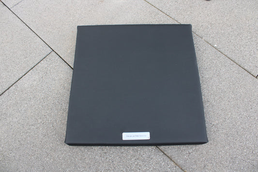 Unterlage für Pumpeneinheit Carbon Black 40cm x 40cm