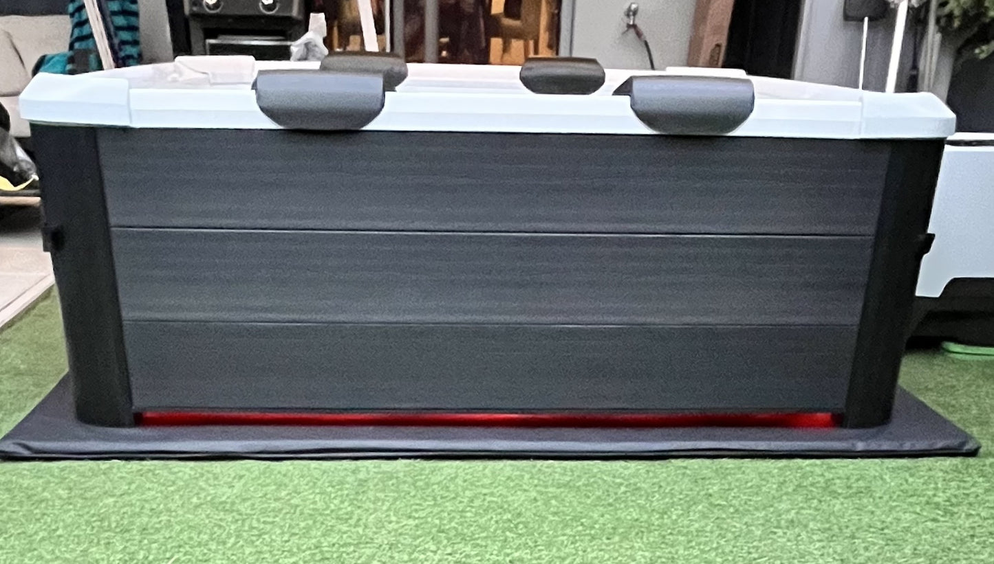 Energiesparende Whirlpool Unterlage Carbon Black 204cm x 204cm für feste Außenwände